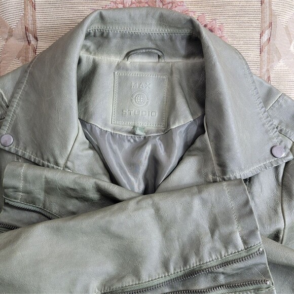 Max Studio Jacket Womens Large Sage Olive Green Vegan Faux Leather Moto Crop - Picture 10 of 13